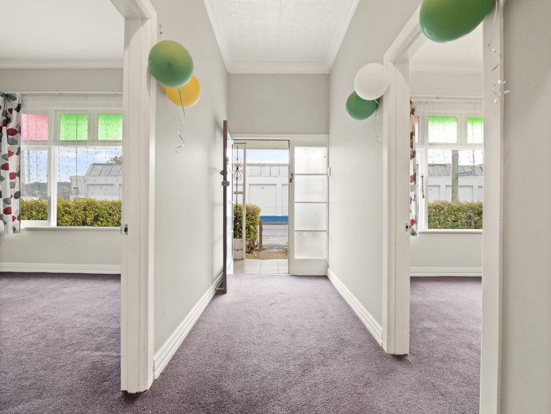 195 Macandrew Road, South Dunedin, Dunedin - Carousel 2