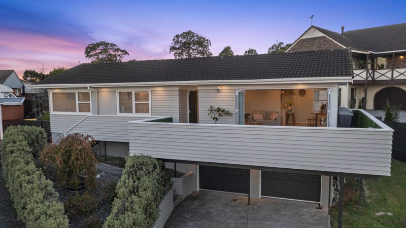 14 Longbill Place, Glendene, Auckland - Carousel 1