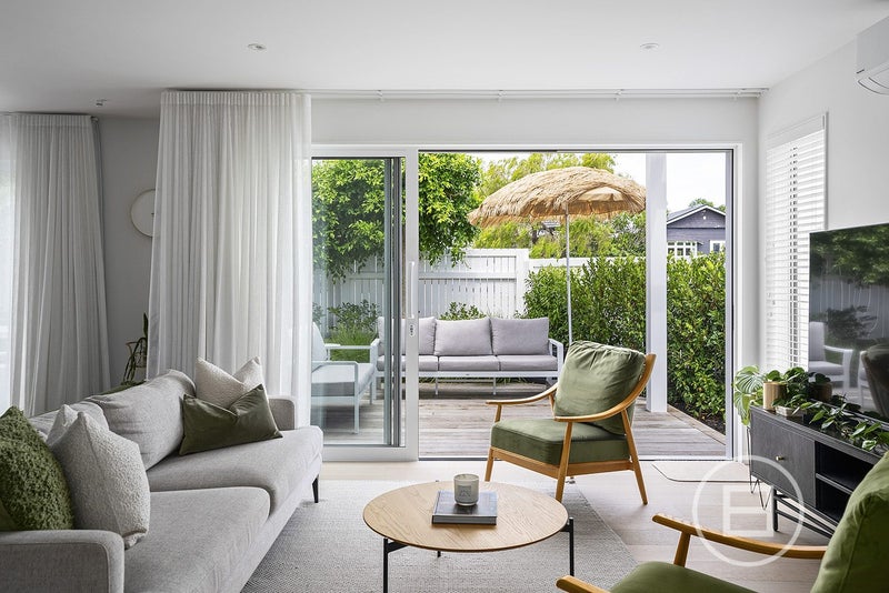 1A Maranui Avenue, Point Chevalier, Auckland - Carousel 2