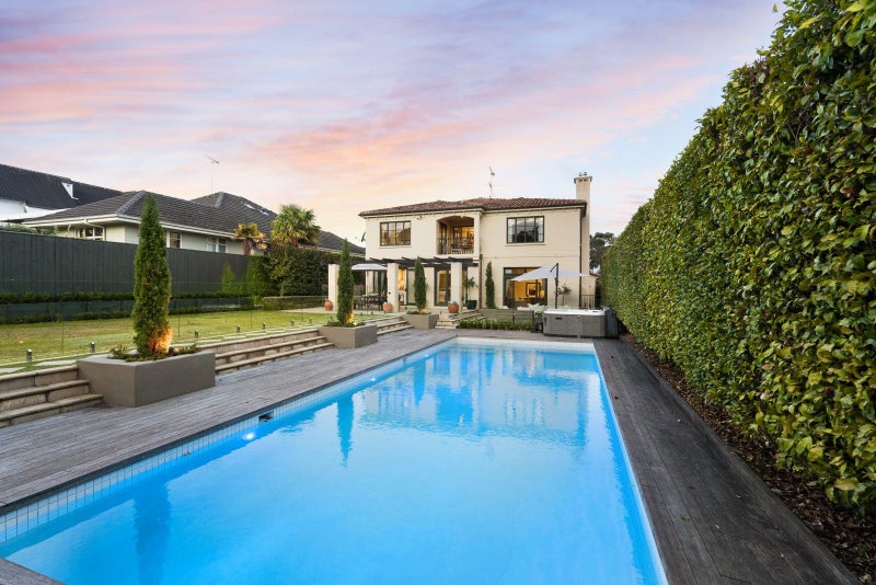 248 Riddell Road, Glendowie, Auckland - Carousel 1