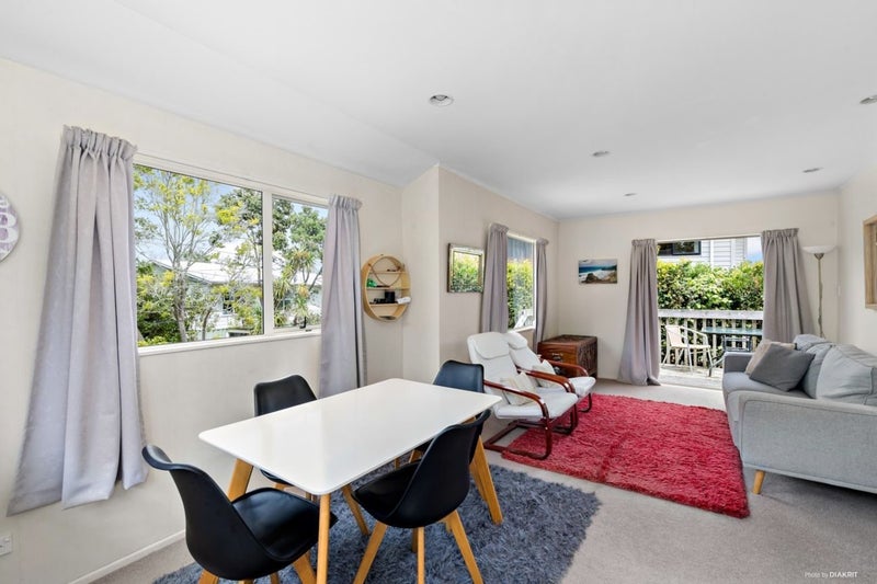 250 Whitney Street, Blockhouse Bay, Auckland - Carousel 2