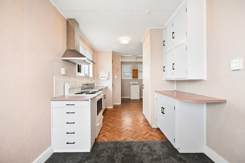 22 Paul Crescent, Fairfield, Hamilton - Carousel 2