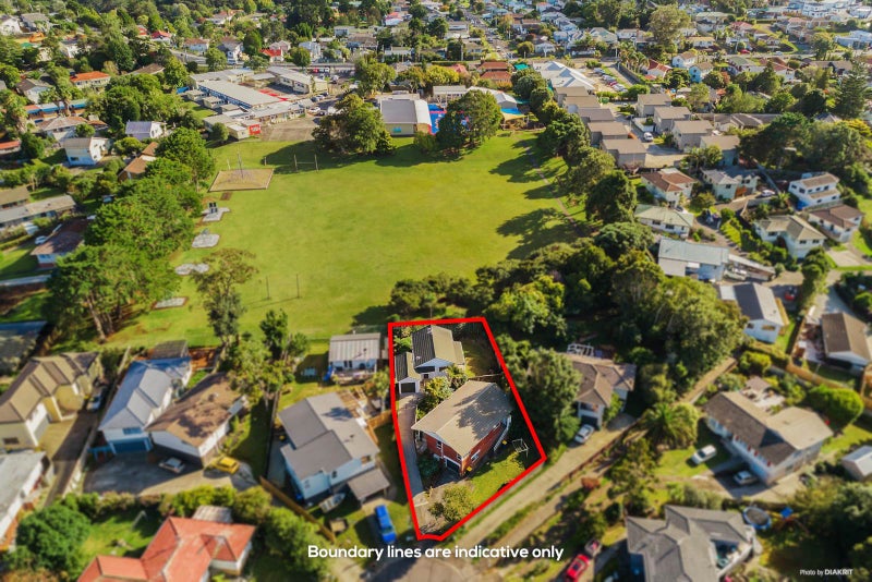 20 Cunliffe Place, Glenfield, Auckland - Carousel 2