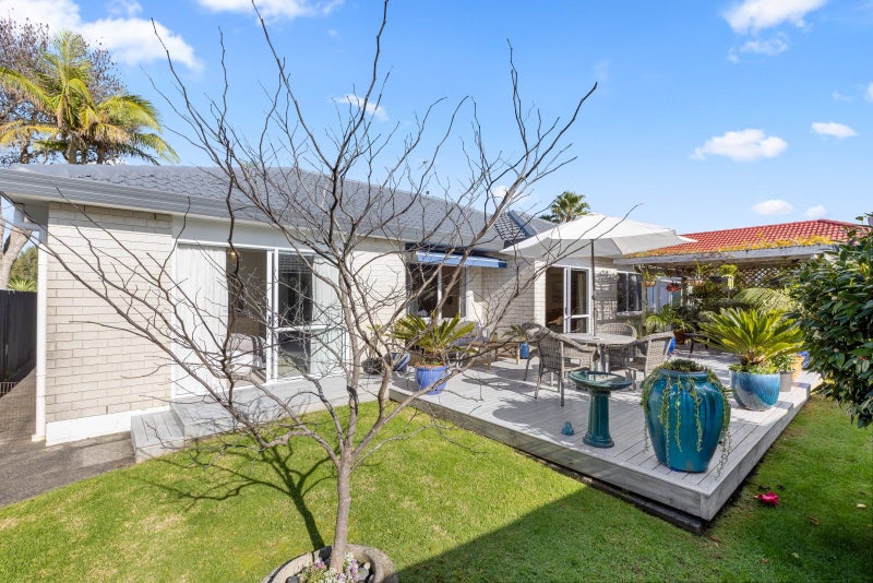 3B McGowan Place, Orewa, Orewa - Carousel 2