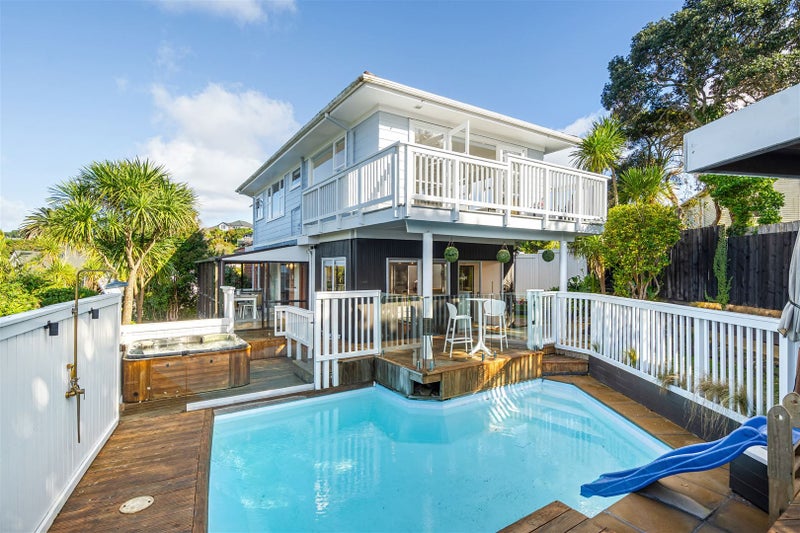 1/306 Beach Road, Campbells Bay, Auckland - Carousel 1