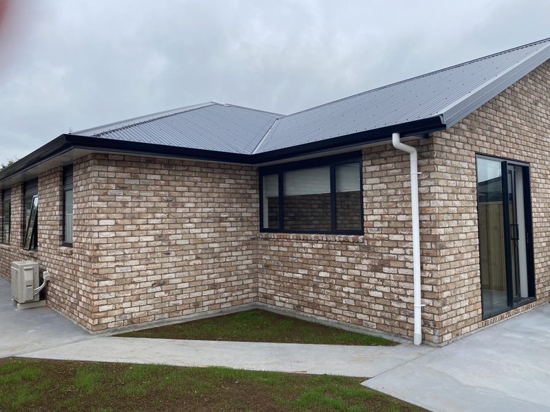 2/84 Endeavour Avenue, Flagstaff, Hamilton - Carousel 12