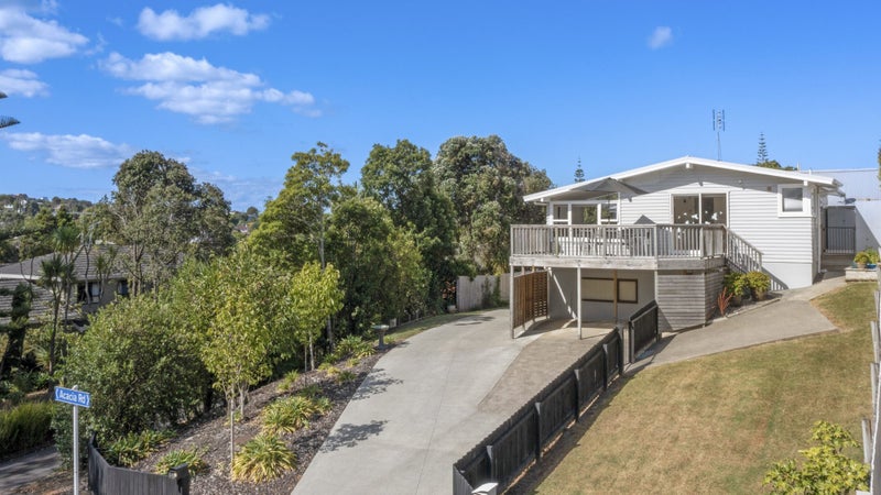 29A Acacia Road, Torbay, Auckland - Carousel 1