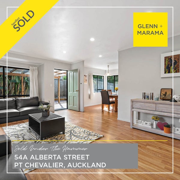 54A Alberta Street, Point Chevalier, Auckland - Carousel 1