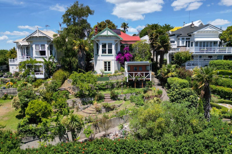 7 Lincoln Road, Bluff Hill, Napier - Carousel 22