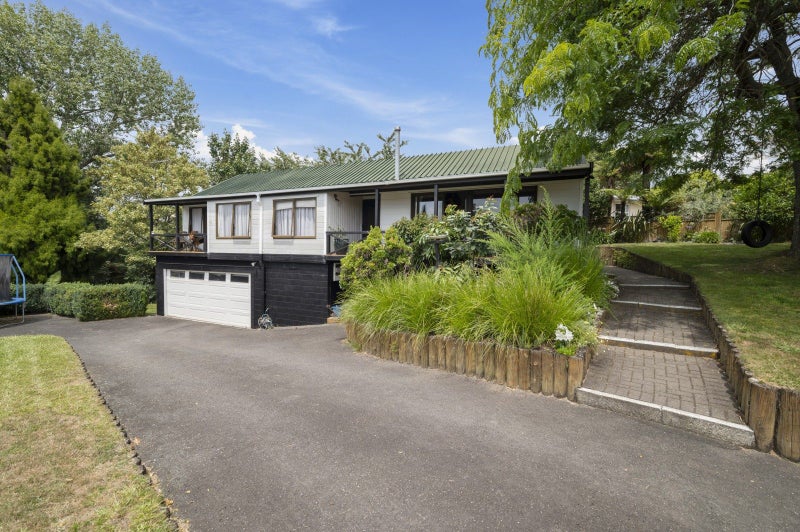 10 Utuhina Road, Springfield, Rotorua - Carousel 1