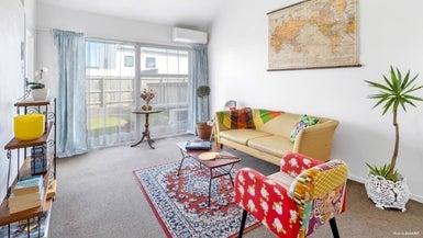 3/53 Margan Avenue, New Lynn, Auckland - Carousel 1