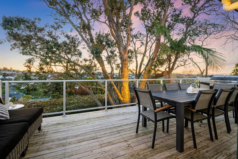 101A Arran Road, Browns Bay, Auckland - Carousel 2