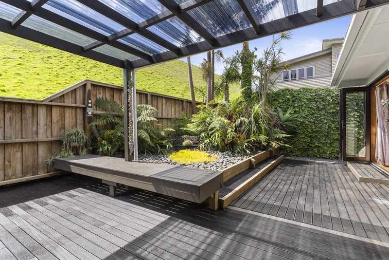 25 Putini Road, Mangere Bridge, Auckland - Carousel 2