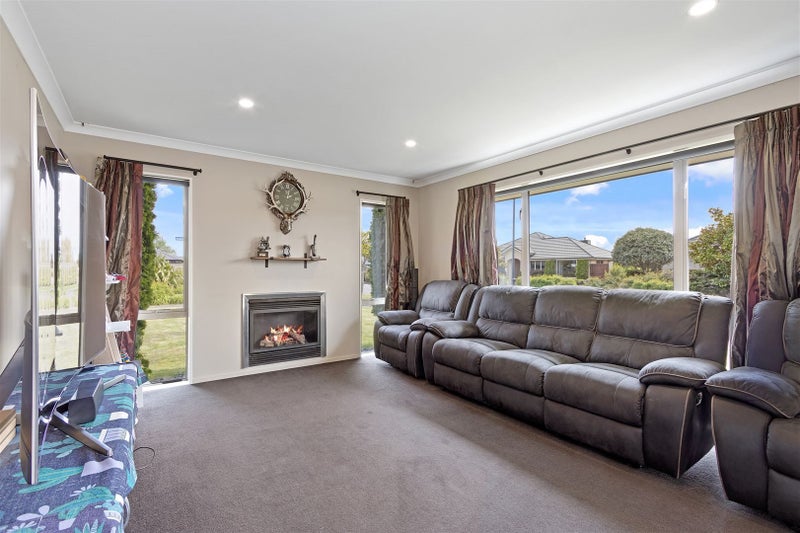 10 Broken Run, Wigram, Christchurch - Carousel 2