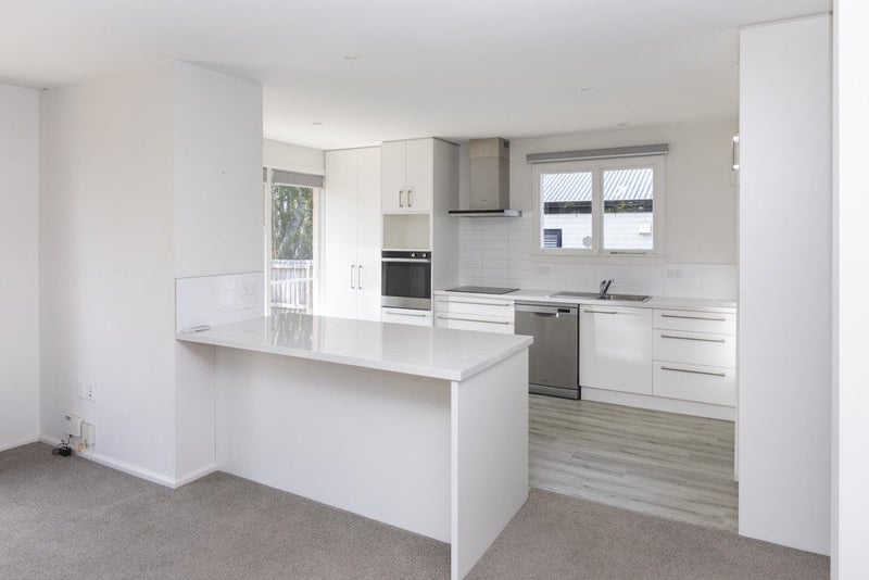 2/70 Proctor Street, Papanui, Christchurch - Carousel 2