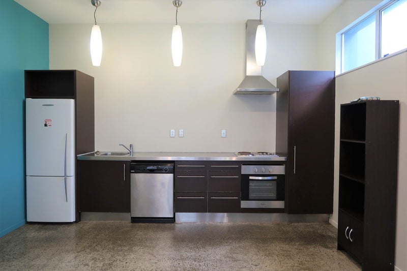 8/24 Hanson Street, Mount Cook, Wellington - Carousel 2