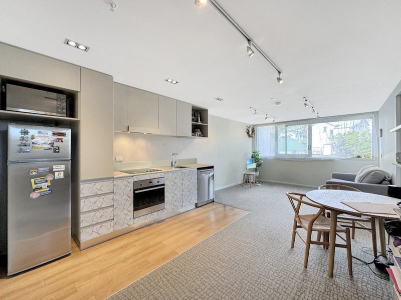 306/80 Riddiford Street, Newtown, Wellington - Carousel 1