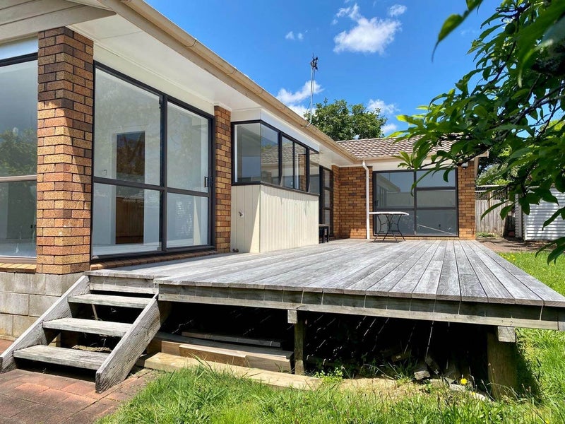 145 Whitford Road, Somerville, Manukau - Carousel 16