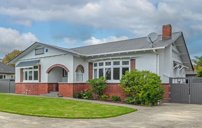 322 College Street, West End, Palmerston North - Carousel 1