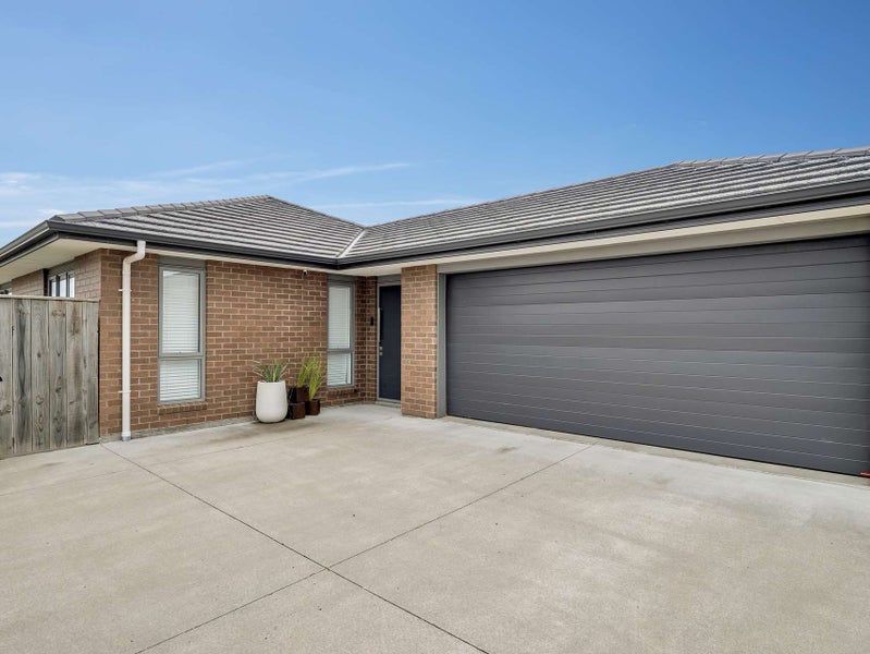 28 Simon Street, Tawhero, Whanganui - Carousel 1