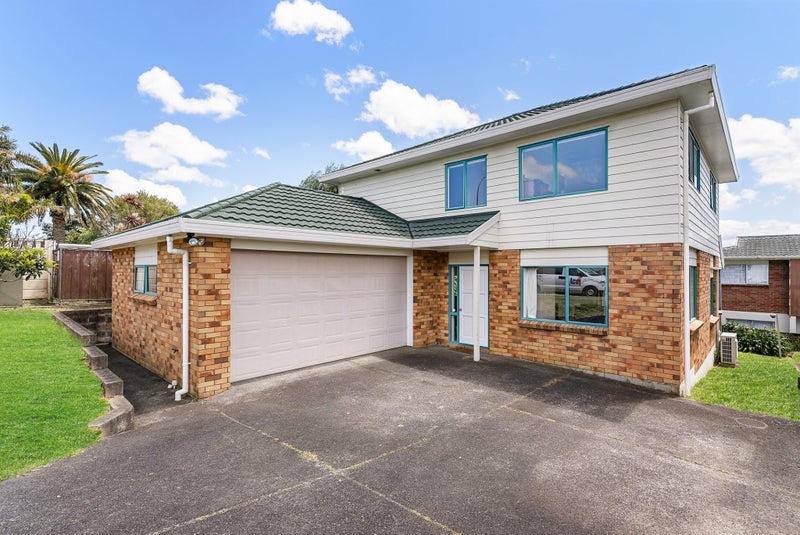 33B Dalwhinnie Parade, Highland Park, Auckland - Carousel 2