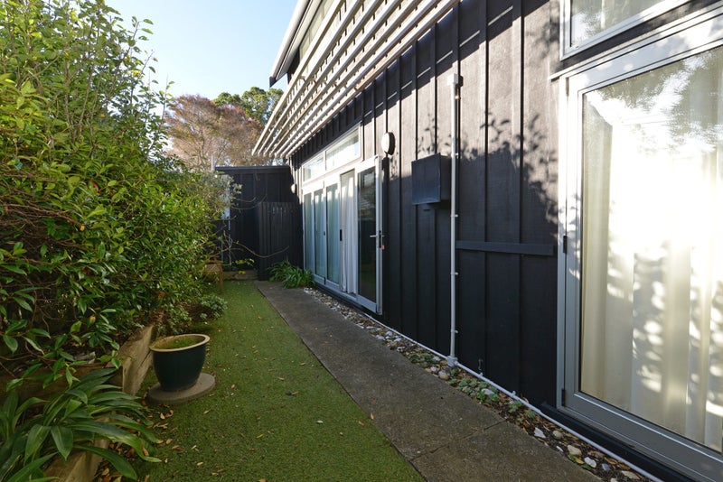 65 Ludlam Street, Seatoun, Wellington - Carousel 2
