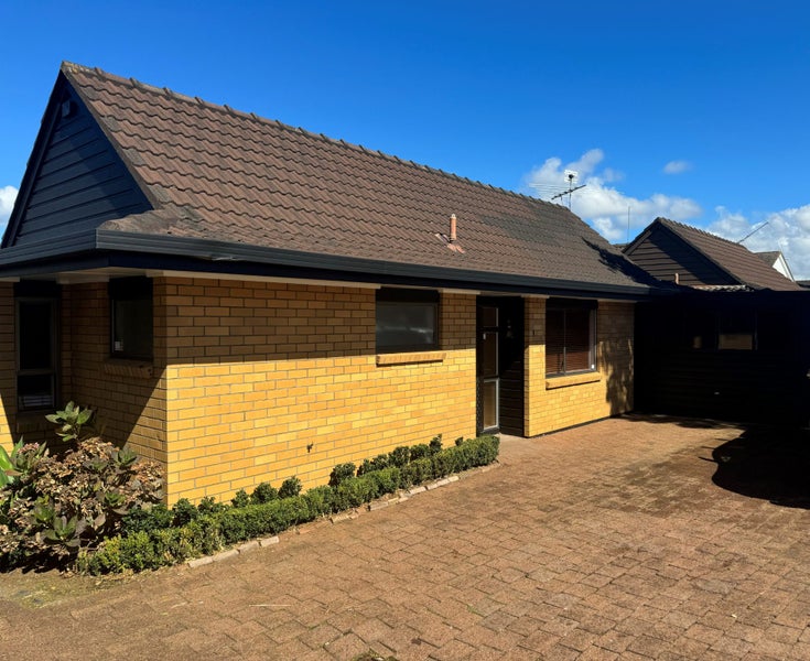 2/26 Kitchener Road, Takapuna, Auckland - Carousel 11