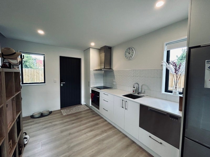 7/191 England Street, Linwood, Christchurch - Carousel 2