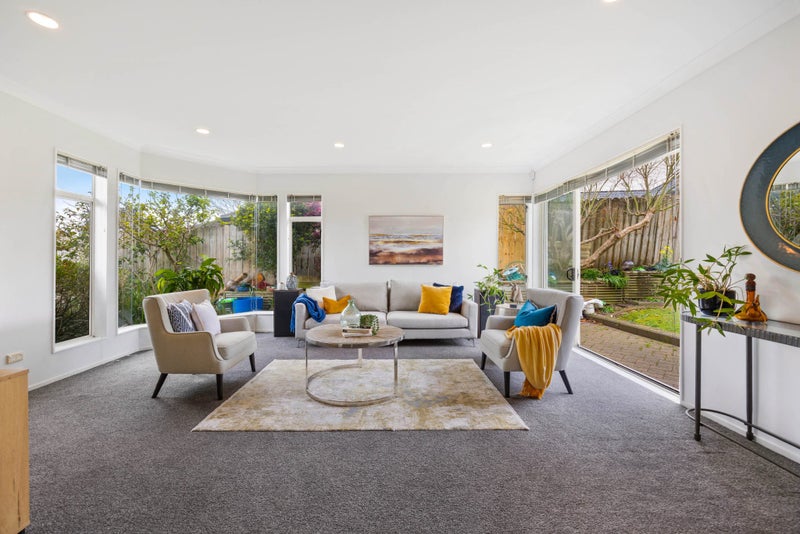 88 Kilkenny Drive, Dannemora, Auckland - Carousel 2