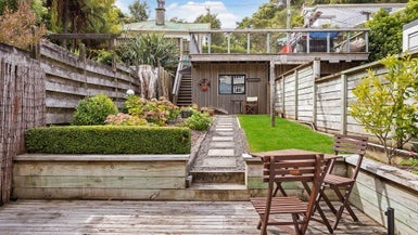 186 Aro Street, Aro Valley, Wellington - Carousel 1