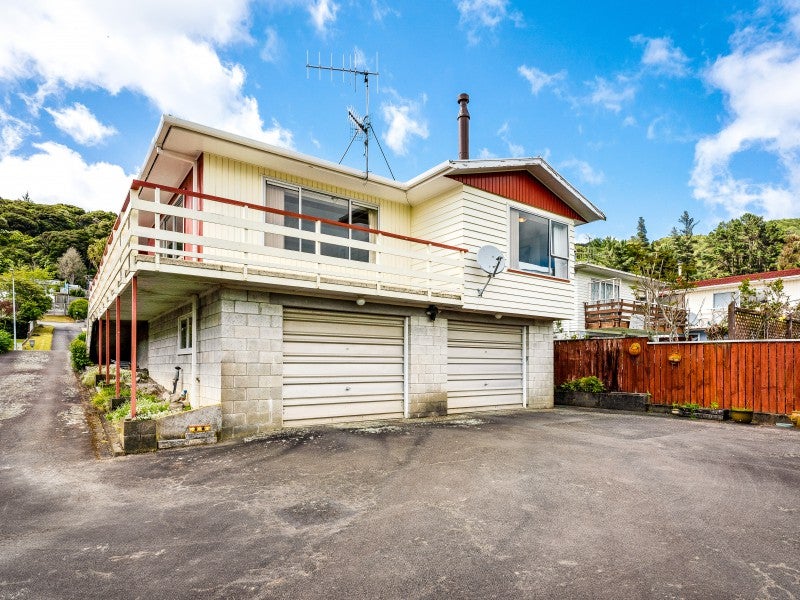 20 Holland Street, Wainuiomata, Lower Hutt - Carousel 2