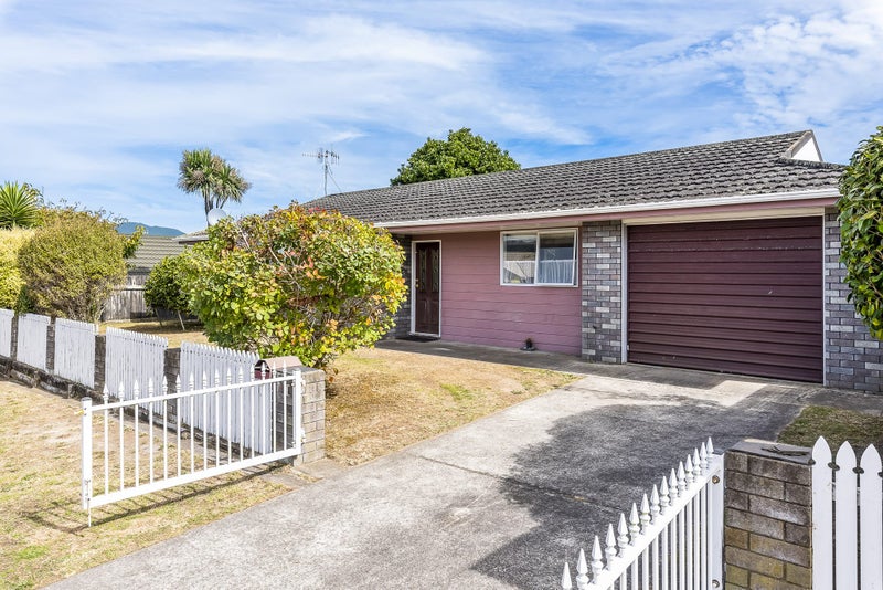 2 Beachwater Grove, Paraparaumu Beach, Paraparaumu - Carousel 17