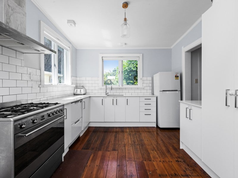 23 Carnell Street, Napier South, Napier - Carousel 2