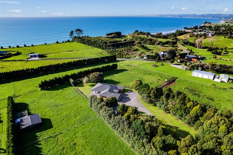 939 Main North Road, Onaero, Urenui - Carousel 1