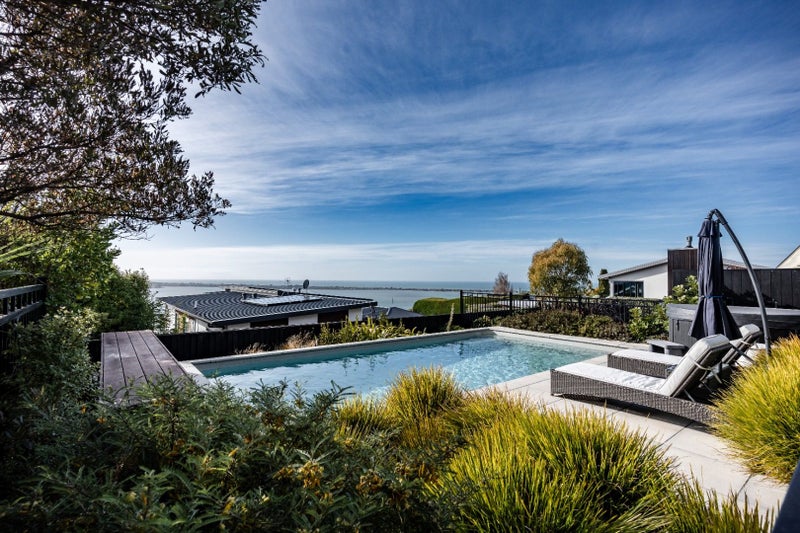 42B Marama Crescent, Mount Pleasant, Christchurch - Carousel 2