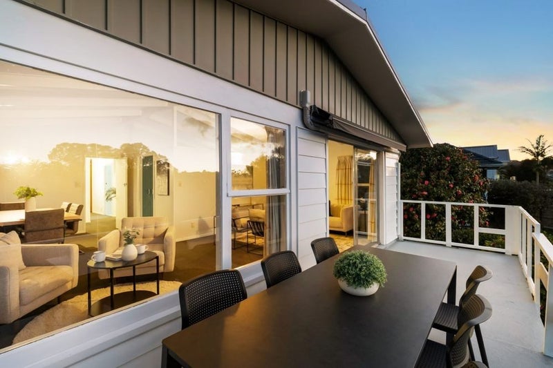 36 Mayfair Crescent, Mairangi Bay, Auckland - Carousel 2