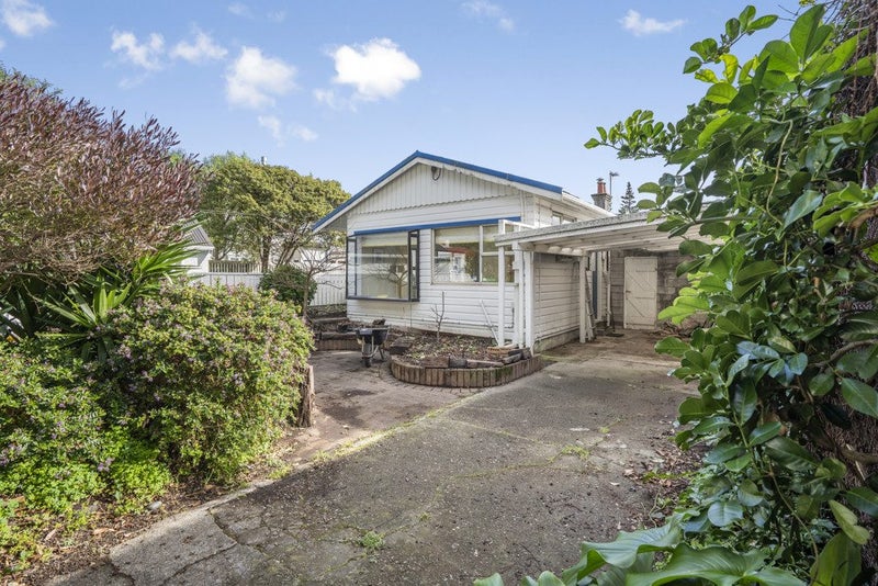 122A Muritai Road, Eastbourne, Lower Hutt - Carousel 1