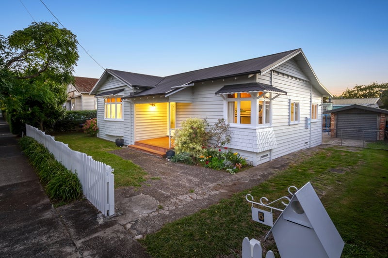 5 Carrie Street, Sandringham, Auckland - Carousel 2