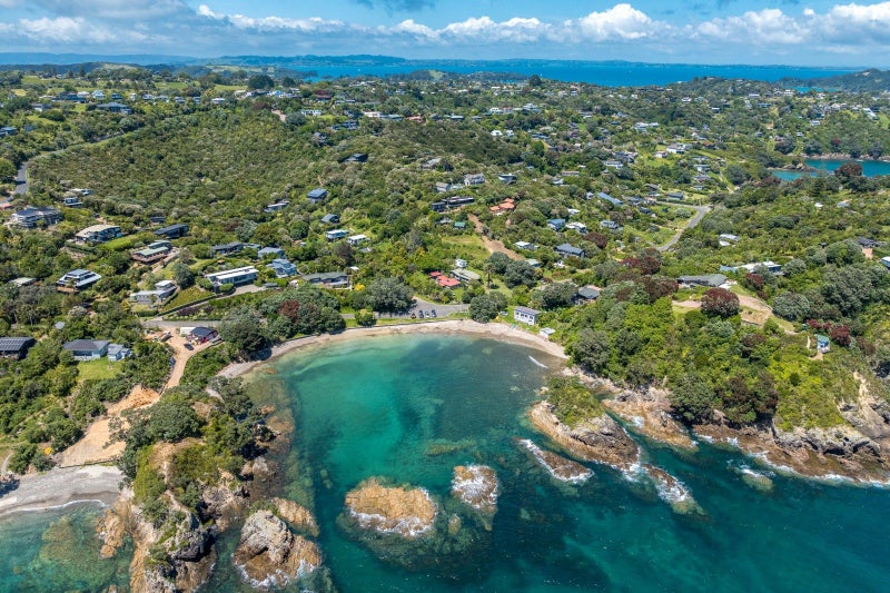 52 Great Barrier Road, Oneroa, Waiheke Island - Carousel 18