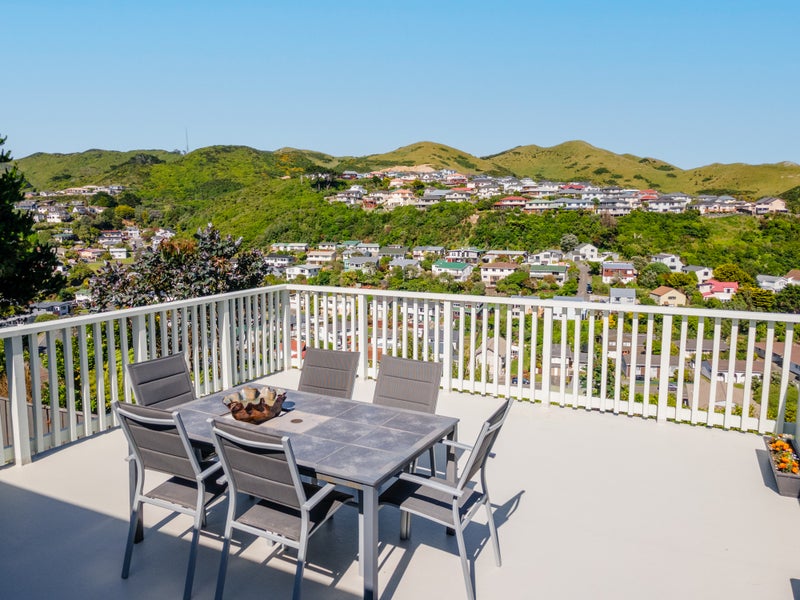 24 Rossport Street, Johnsonville, Wellington - Carousel 23