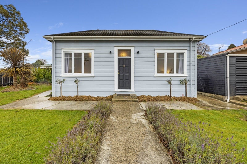 44 Mersey Street, South Hill, Oamaru - Carousel 1