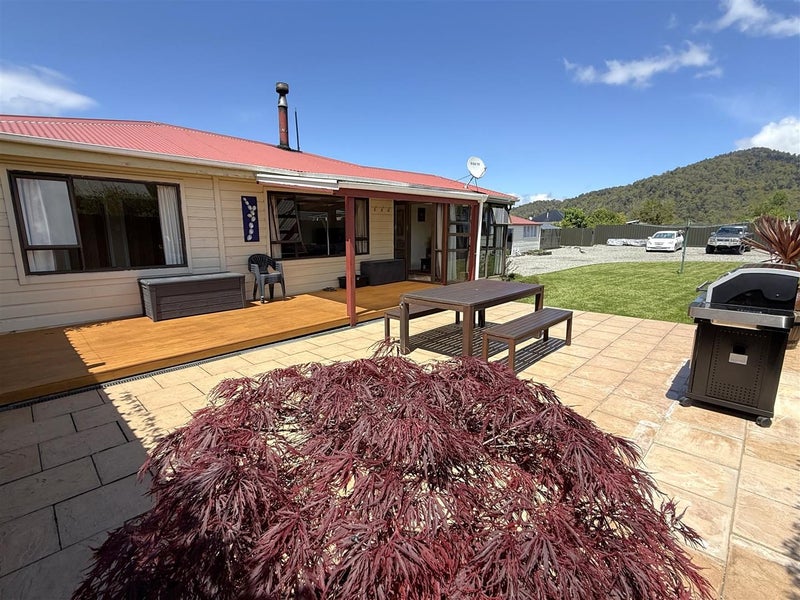 38 Brodie Street, Blackball, Greymouth - Carousel 24