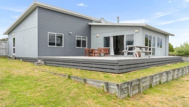 23 Spinifex Road, Mangawhai Heads, Mangawhai - Carousel 1