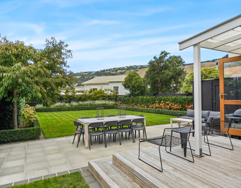 3 Whitfield Street, Sumner, Christchurch - Carousel 1