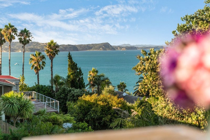 25 Duncansby Road, Stanmore Bay, Whangaparaoa - Carousel 2