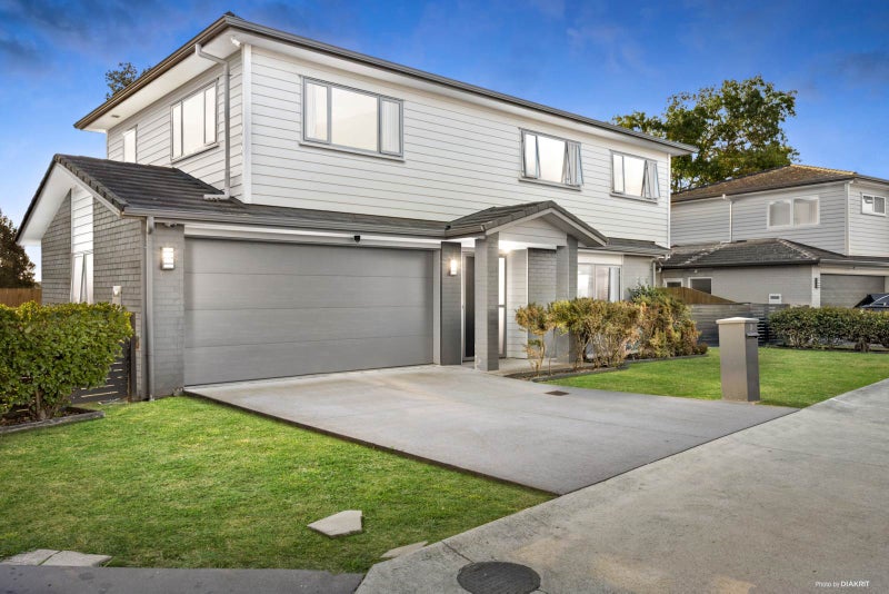 7 Rupu Way, Favona, Auckland - Carousel 1