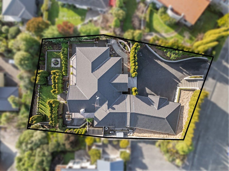 16 Highcrest Heights, Westmorland, Christchurch - Carousel 22