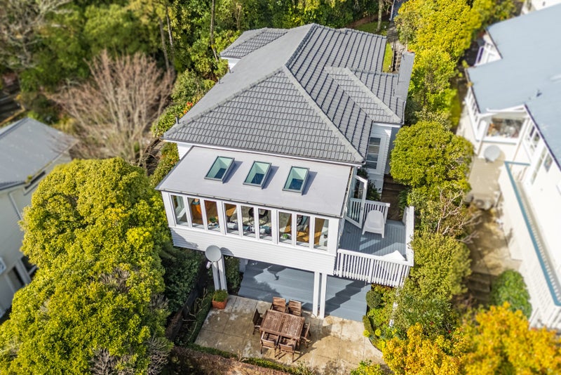 4 Hurman Street, Karori, Wellington - Carousel 2