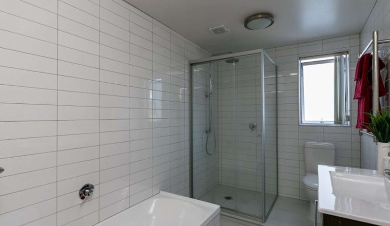 2/3 Severn Street, Island Bay, Wellington - Carousel 14