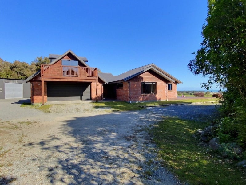 19 Ballarat Rise, AWATUNA, HOKITIKA - Carousel 2